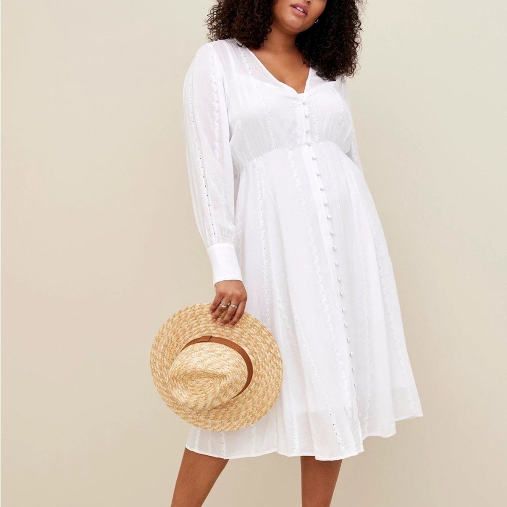 NWT Torrid Size 3/3X Embroidered Button Front Midi Dress White